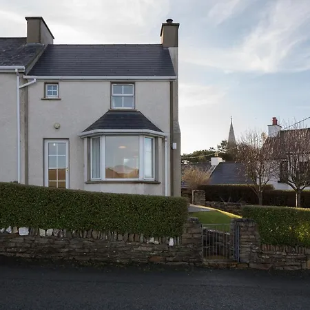 - Sea Views- In Village - Parking Casa vacanze Dunfanaghy