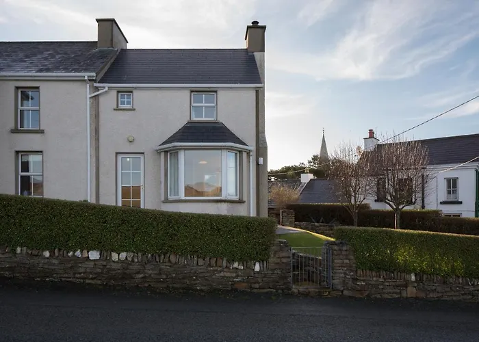 - Sea Views- In Village - Parking Vakantiehuis Dunfanaghy