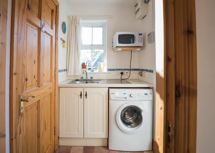 - Sea Views- In Village - Parking Vakantiehuis Dunfanaghy