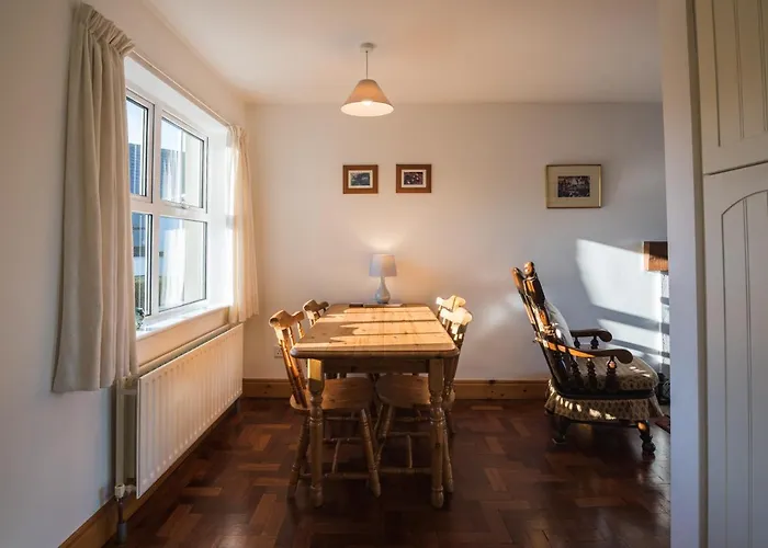 - Sea Views- In Village - Parking Dunfanaghy