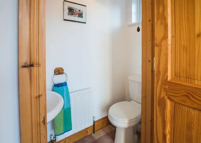 - Sea Views- In Village - Parking * Dunfanaghy